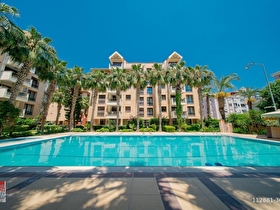 KONYAALTI GÜRSUDA SİTE İÇİ DENİZE YAKIN ARA KAT 4+1 DAİRE