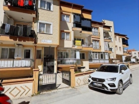 BAĞLAR MAHALLESİNDE SATILIK ARA KAT 3+1 DAİRE