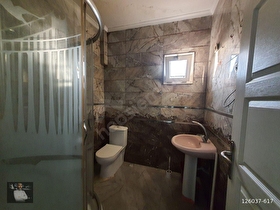 ANAYOL KENARI ARAKAT SATILIK DAİRE
