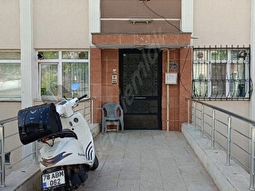 Emek Mahallesinin En Güzel Caddesinde 3+1 100 m² İSTER YATIRIM İÇİN İSTERSEN OTUR SATILIK DAİRE.