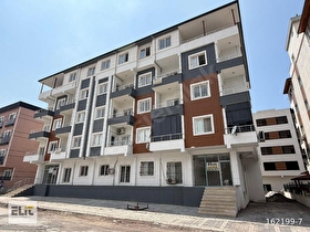 ELİT GAYRİMENKULden SATILIK GENİŞ BALKONLU 1+1 DAİRE