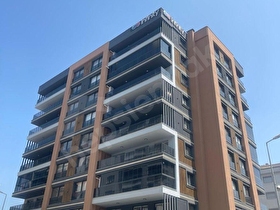 KÖŞE KONUMLU CADDE ÜZERİ SATILIK 3+1 LÜKS DAİRE