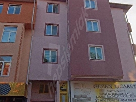 Edirne Merkez Eski İst. Cad. İnönü ilkokulu karşısında satılık 2+1 daire