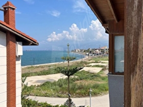 Tüccarlar sitesinde SATILIK Villa
