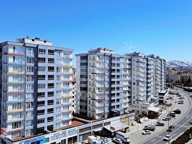 YAY KENT SİTESİNDE 200 m2 3 CEPHE 11.KAT SATILIK 4+1 DAİRE