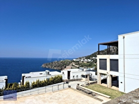 Bodrum Yalıkavak Deniz Manzara Özel Plaj Modern Satılık Daire