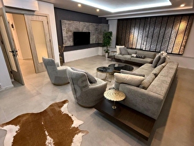 KARAAĞAÇ 20 METRELİK YOLDA ZEYTİN EVLERİN’DE LÜKS EŞYALI SATILIK DAİRE