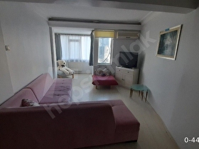 IN THE CENTER OF KADIKÖY ALTIYOL BAHARİYE SAHİLE ÇOK YAKIN 2+1 EŞYALI DAİRE