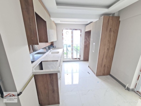 YENİKENTTE ARA KATTA SIFIR 3+1 E.BANYOLU FIRSAT DAİRE!