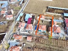 ORHANGAZİ MAHALLESİNDE SATILIK ÇİFTLİK VE MÜSTAKİL EV