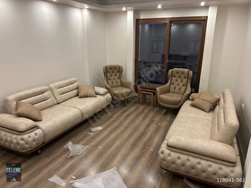 ÇELENK EMLAKDAN ÇARŞI İÇERİSİNDE SATILIK 3+1 DAİRE