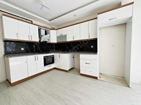 ASİL EMLAKtan MURADİYE MAHsinde 2+1 SATILIK ARA KAT DAİRE