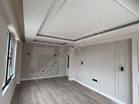 SALI PAZARI MEVKİİ KIŞLA PARKI KARŞISI SATILIK SIFIR LÜX DAİRE