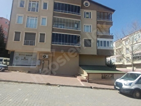 TÜRKERLER EMLAKDAN SATILIK 4+1 DAİRE 225 METRE KARE BÜYÜKLÜGÜNDE