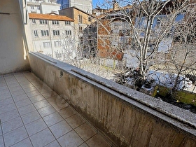 Isparta Çarşı Merkezde Tek Tapu 2 Daire