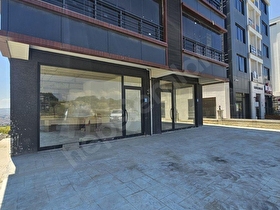 EYLÜL EMLAKTAN 25M CADDE ÜZERİNDE KİRALIK İŞYERİ