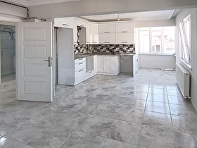 ALTINYAPRAK MAH: YÜKSEL EVLER KONUTLARINDA ŞAHANE MANZARA VE SIFIR EV AYARINDA 120 M2 SATILIK DAİRE