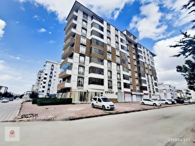MEHMET AKİF OKULU YANINDA SATILIK DAİRE