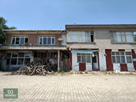 Karacabey Sultaniye Yatırımlık 3 Daire 3 Dükkan Müştemilat 684m2
