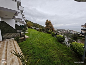 PERADAN Kurşunluda Her Katından Deniz Manzarası Olan Triplex