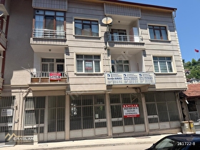 TOKAT NİKSAR MERKEZDE SATILIK 3+1 DAİRE HACI AHMET NİKSARİ CAD.( HALICILAR CADDESİ )