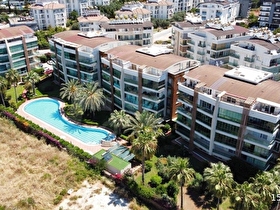 ALANYA OBA MAHALLESİN DE 250M², 4+1 FULL EŞYALI LÜKS SATILIK DAİRE