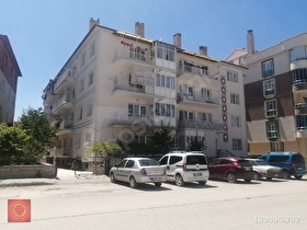 Batıalagözlü mahallesinde Cumhuriyet ilkokulu karşısı satılık 3+1 daire