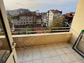 CADDE EMLAK GAYRİMENKULDEN BAHÇELİEVLERDE SATILIK 3+1 DAİRE