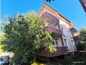Kütahya Merkez Sporkent Dumlupınar Mahallesi Geniş Aile İçin Villa Tarzı Bahçeli 6+1 Tripleks Daire