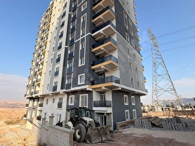 BARAK EMLAKTAN 112 YANI CADDE ÜSTÜ SATILIK 2+1 LÜKS DAİREMİZ