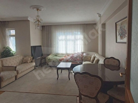 ÇELEBİLER’DE MERKEZİ KONUMDA, FERAH 3+1 ASANSÖRLÜ ÜST KAT DAİRE