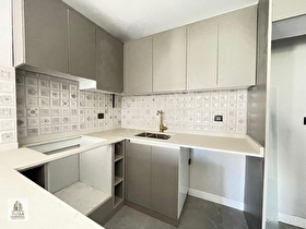 PARLADAN MARİNAYA YÜRÜME MESAFESİNDE SATILIK LÜKS 2+1 DAİRE