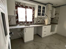 GÜL EMLAKTAN TARSUS CUMHURİYET MAHALLESİNDE GENİŞ 1+1 SATILIK DAİRE