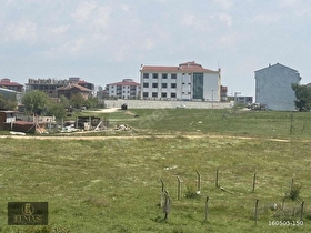 Yerleşim Yanında 266m2 Köşe Parsel ARSA