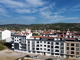 LAPSEKİ ÇARDAK MERKEZDE 2+1 SATILIK DAİRE