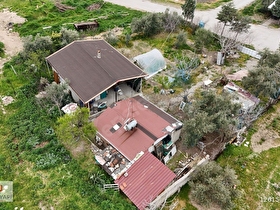 Denizli Akköyde 652 m2 Arsa İçinde Tek Katlı Müstakil Ev