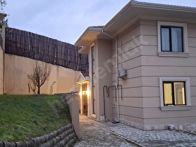 SAKARYA SAPANCA DİBEKTAŞINDA SİTE İÇİNDE FIRSAT VİLLA!