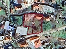 BERGAMA BAYRAMCILAR KÖYÜNDE BÜYÜK EV