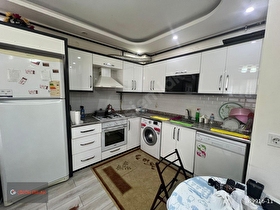 ÇÖZÜM EMLAKTAN MURADİYE 23 NİSAN PARKI CİVARI 1+1 EŞYALI DAİRE