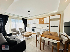 Didim de  Havuzlu Sitede İçerisinde Satılık Eşyalı 2+1 Daire