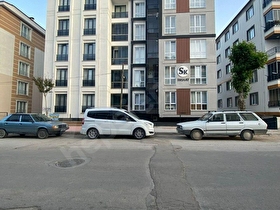 ÇALIŞKAN EMLAKTAN SATILIK ÇANAKKALE PARKI ARKASI 2+1 DAİRE