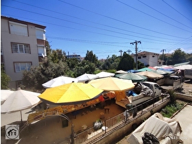 KARDEŞTEN AKÇAY SALI PAZARI CİVARI DENİZE 250 MT. ARA KA TÖN CEPHE 2+1 DAİRE