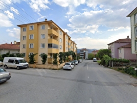 Pamukova Merkezde Modern Ekşioğlu Apartmanında Geniş 3+1 Satılık Daire
