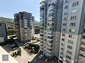 HAVUZLU SİTE İÇİNDE ŞEHİR HASTANESİNE YAKIN 3+1