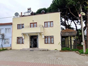 Gemlik Karacaalide Deniz Manzaralı Satılık 6+3 Tripleks