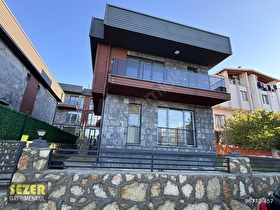 ÇANAKKALE İNTEPE ERENKÖY FULL BOGAZ MANZRLI SATILIK 3+1 VİLLA