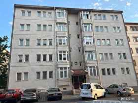 DENİZ GAYRİMENKULDEN 2000 EVLER MAHALLESİNDE SATILIK 3+1 DAİRE