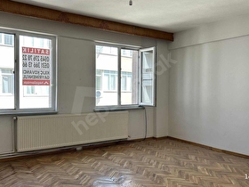 KOLAYTAPU Lüleburgaz Kurtuluş Mahallesi 3+1 Satılık Arakat Daire
