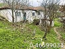 Fiyat Düştü. MÜSTAKİL EV İLE İMARLI ARSASI ( Anacadde üzeri) Araç-daire-villa takası olur