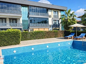 KÖPRÜBAŞINDA YERDEN ISITMALI, EMSALSİZ, HAVUZLU LÜKS DAİRE